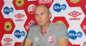 América-MG x Náutico - Momentos distintos na briga para voltar ao G4