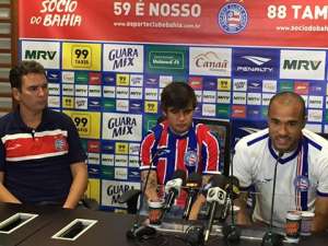 Série B: Bahia contrata atacante Roger, Paulinho Dias e tenta Rodriguinho do Corinthians