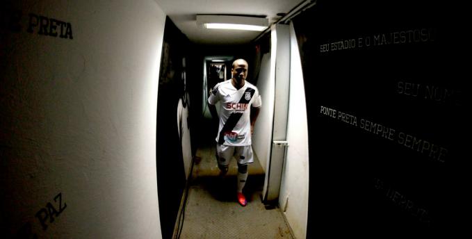 Ponte Preta busca uma luz no fim do túnel e vai ter a volta de Borges contra o Santos