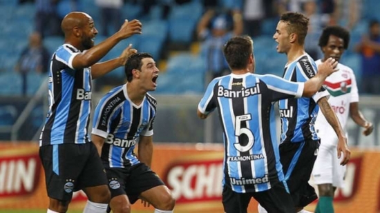 Luan volta ao Grêmio diante do São Paulo