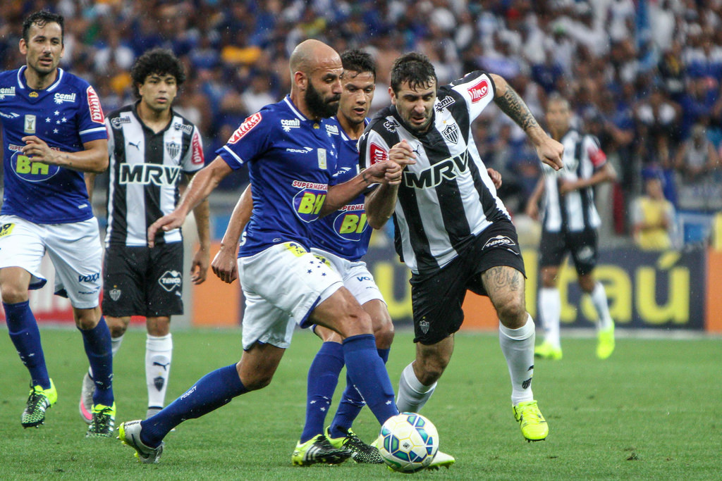 Cruzeiro 1 x 1 Atlético-MG - Jogo eletrizante, mas resultado... 3 0002050113720 img