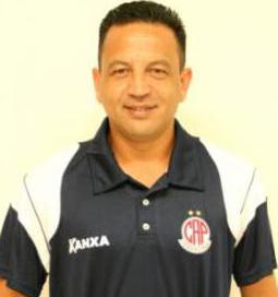 Copa Paulista: Paulinho Kobayashi celebra classificação antecipada do Penapolense