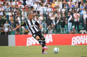 Derrota é assunto proibido no Figueirense diante do Avaí