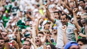 Em protesto, organizada do Palmeiras promete não cantar no jogo de sábado