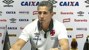 Após empate, Jorginho diz que ter certeza que Vasco escapará do rebaixamento