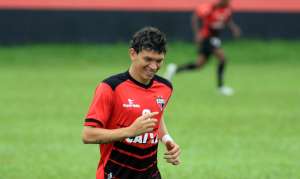 Série B: Técnico do Atlético-GO aguarda retornos de Jorginho e Júnior Viçosa contra o América-MG