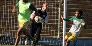 Série D: Ypiranga contrata lateral esquerdo do Caxias para segunda fase