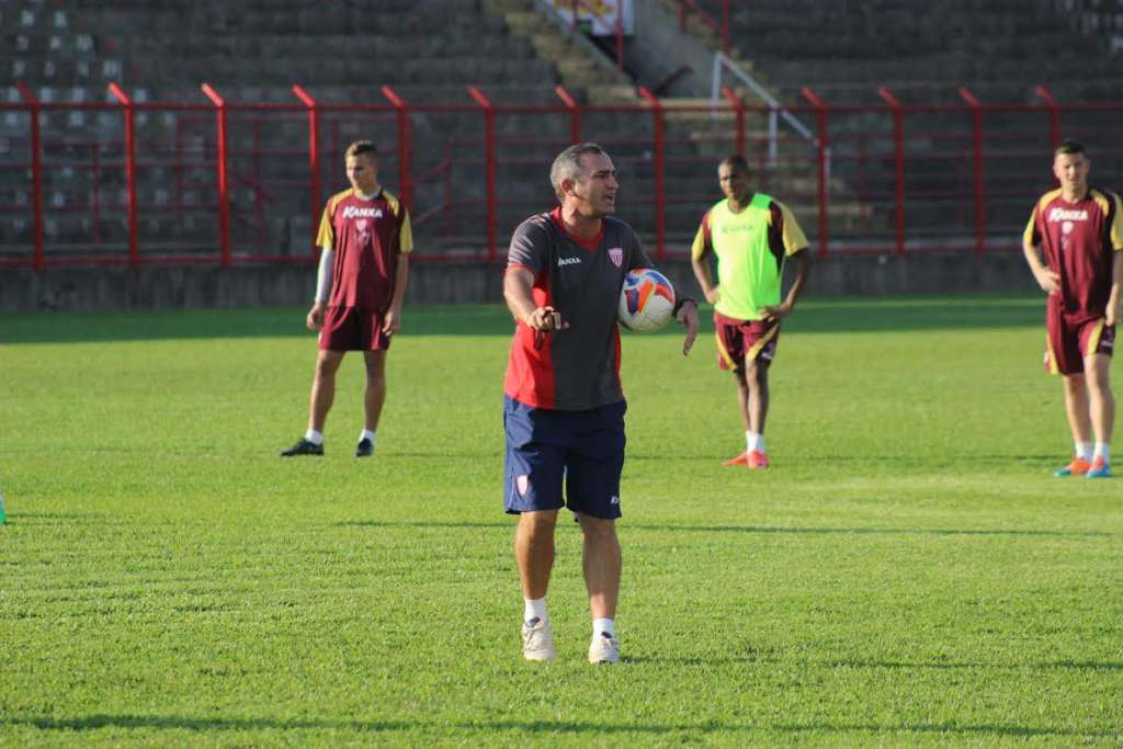 Geraldo Meira comandará o Mogi contra o Paraná