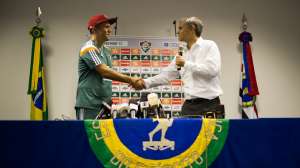 Eduardo Baptista elogia elenco e diz que Fluminense atende sua filosofia