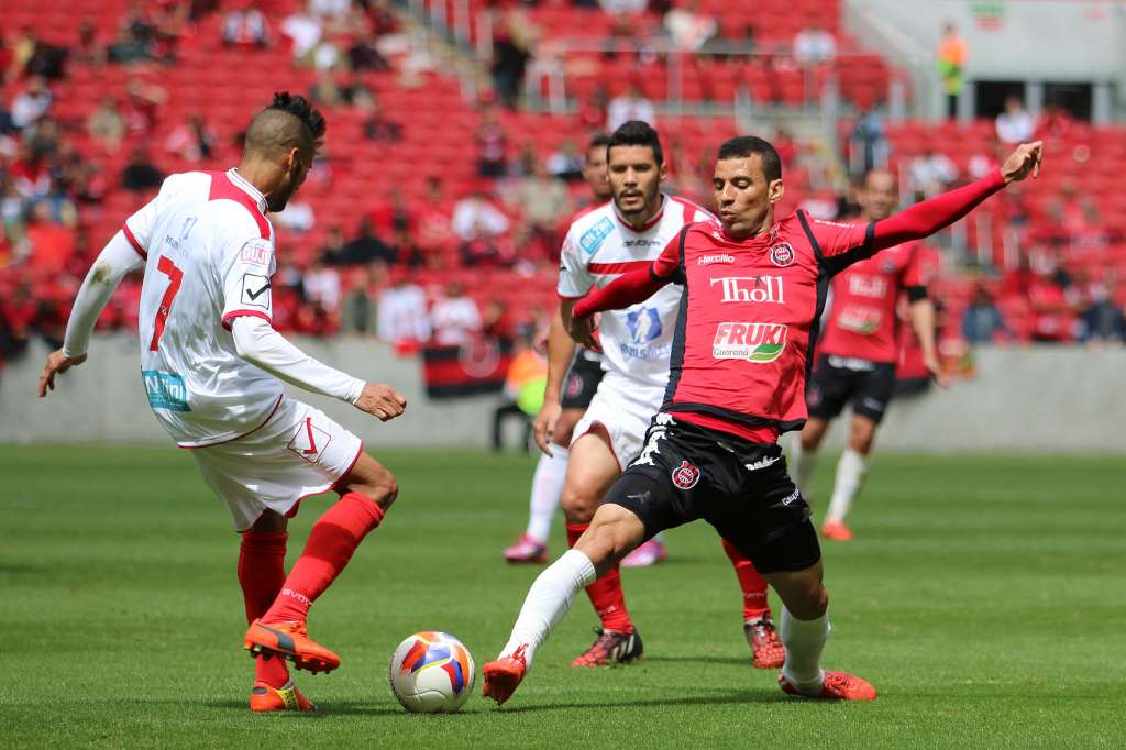 Mabília perder atacante e terá mudanças no Tombense para a Série C