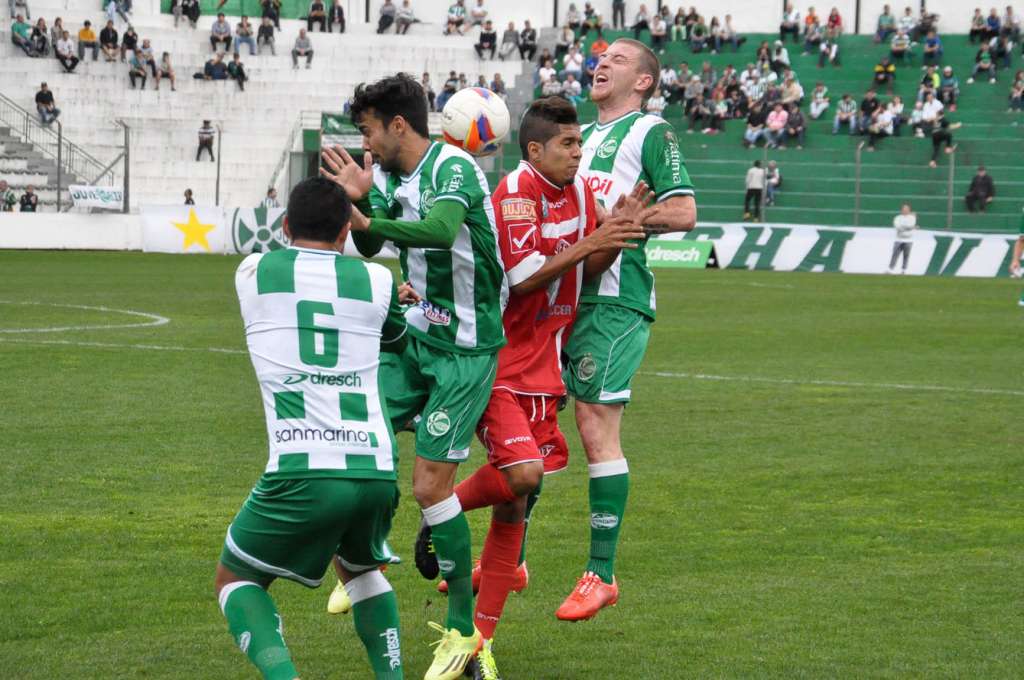 Tombense x Juventude - Ju tem a oportunidade de se manter no G4 3 0002050115116 img