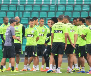 Coutinho prepara o Figueira