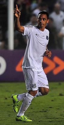 Ricardo Oliveira: artilheiro com 17 gols