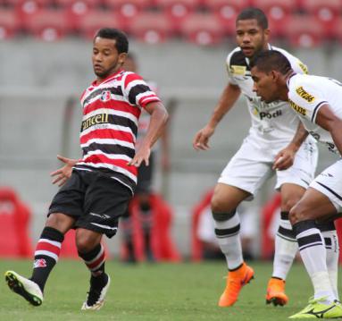 Santa Cruz derrubou o Ceará aos 44 minutos