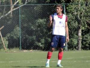 Palmeiras tenta tirar volante Jean do Paraná. É para quem pode!