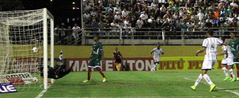 Bragantino abriu o placar com zagueiro Gilberto, de cabeça, no primeiro tempo. Foto: Fágner Alves