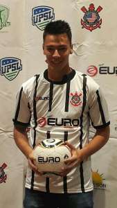 Série C: Goleiro da Portuguesa brilha no Corinthians-USA e chama atenção de outros clubes