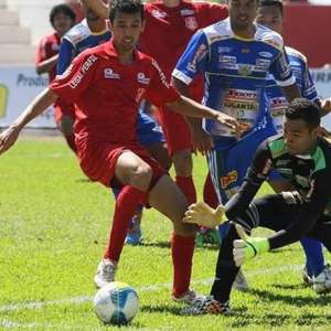 Segundona: Zagueiro Paulo Henrique quer o segundo acesso consecutivo