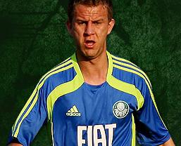 Júlio Cesar estava emprestado ao Palmeiras