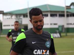 Alan Santos descarta cirurgia é que quer retorno breve ao Coritiba