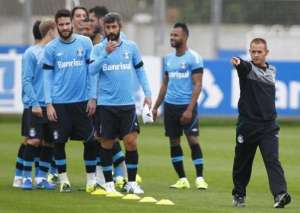 Grêmio x Avaí: Tricolor tranquilo no G4 recebe adversário na zona de risco