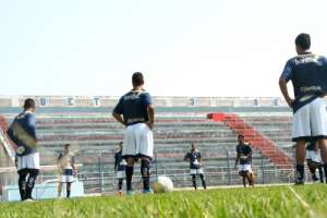 Penapolense x Nacional - Penapolense chega com força máxima