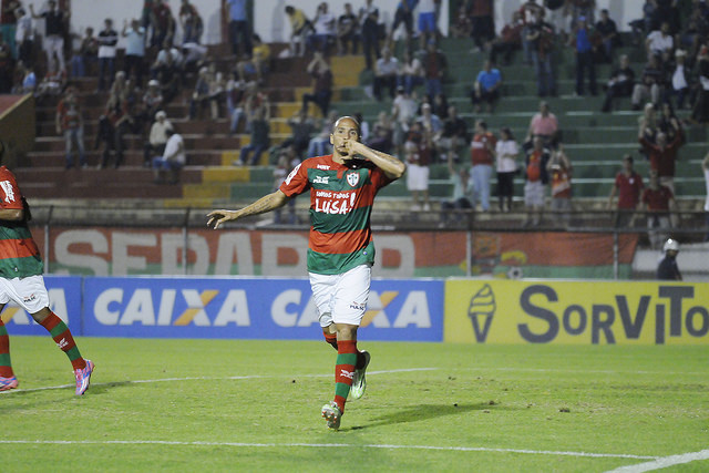 Portuguesa busca mais uma vitória para se consolidar no G4