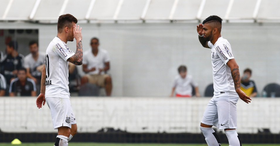 Gabigol marcou mais uma vez e o Santos virou pra cima do Internacional na Vila Belmiro.