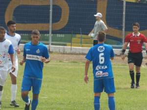 São Carlos 1 x 0 Assisense - De tanto insistir, São Carlos vence o jogo e coloca um pé na série A3