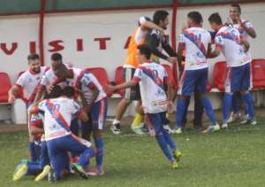 Olímpia 1 x  0 Grêmio Prudente - Com persistência e sorte, vitória no 