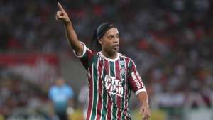 Em despedida, Ronaldinho Gaúcho revela orgulho por defender Flu e elogia diretoria