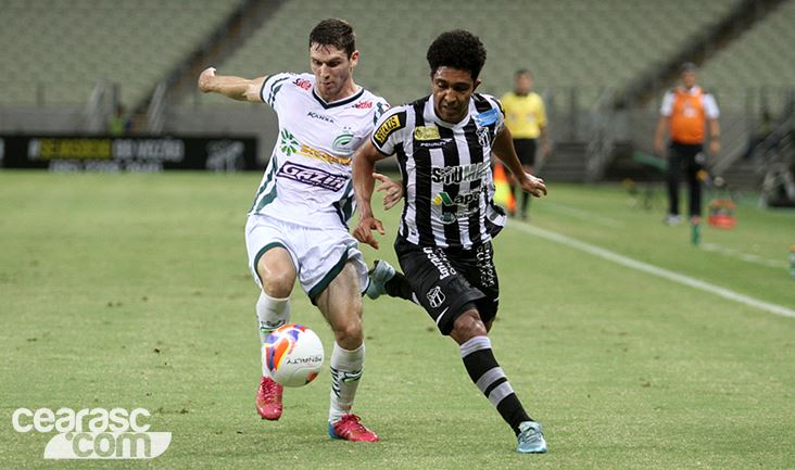 O Ceará sucumbiu diante do Luverdense em plena Arena Castelão. - cearasc.com