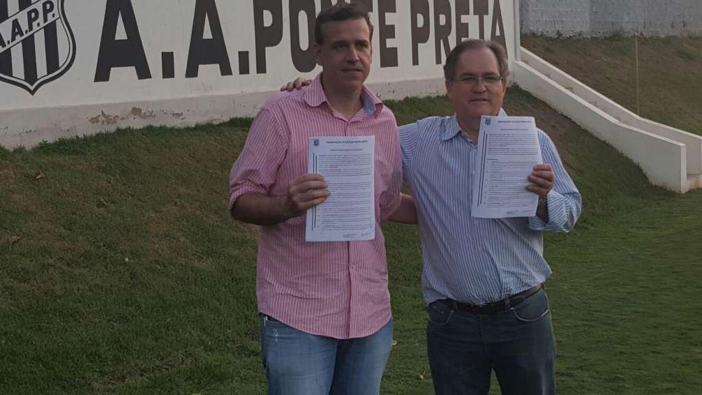 A novidade é a assinatura de um contrato de um ano com a diretoria da Ponte Preta