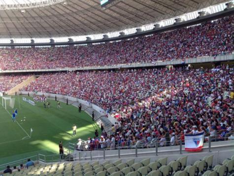 Série C: Multidão comparece em sede do Fortaleza por ingresso contra o Brasil 2 0002050117990 img