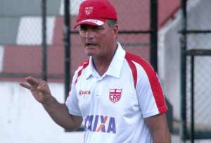 Série B: Em alta no CRB, Mazola Júnior mudará time para enfrentar o Boa Esporte