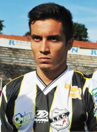 Zagueiro Murilo foi bem contra o São Bernardo. - Jonathan Bueno