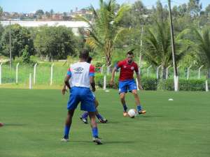 Série B: Volante do Náutico, Fillipe exalta boas atuações fora de casa: 