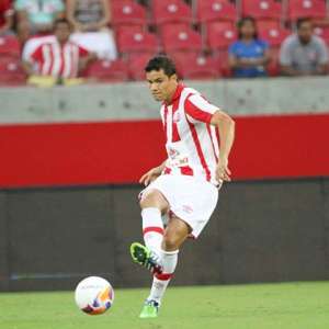 Ex-meia do Náutico aguarda novas oportunidades para retornar aos gramados
