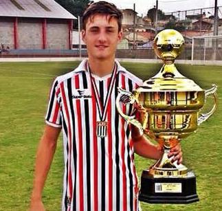 Gut é natural de Jundiaí e foi revelado na base do Paulista