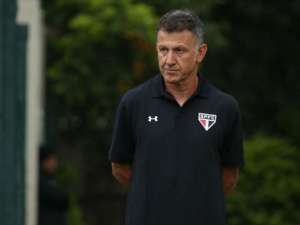 Presidente do São Paulo não garante Osorio no cargo: 'Só ele pode dizer se fica'