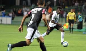 Coritiba 0 x 3 Atlético-MG - Galo passeia no Couto Pereira e segue na cola do Corinthians