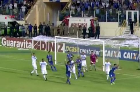 Confiança 0 x 0 Londrina - Tubarão segura pressão e decide em casa o acesso 2 0002050119012 img