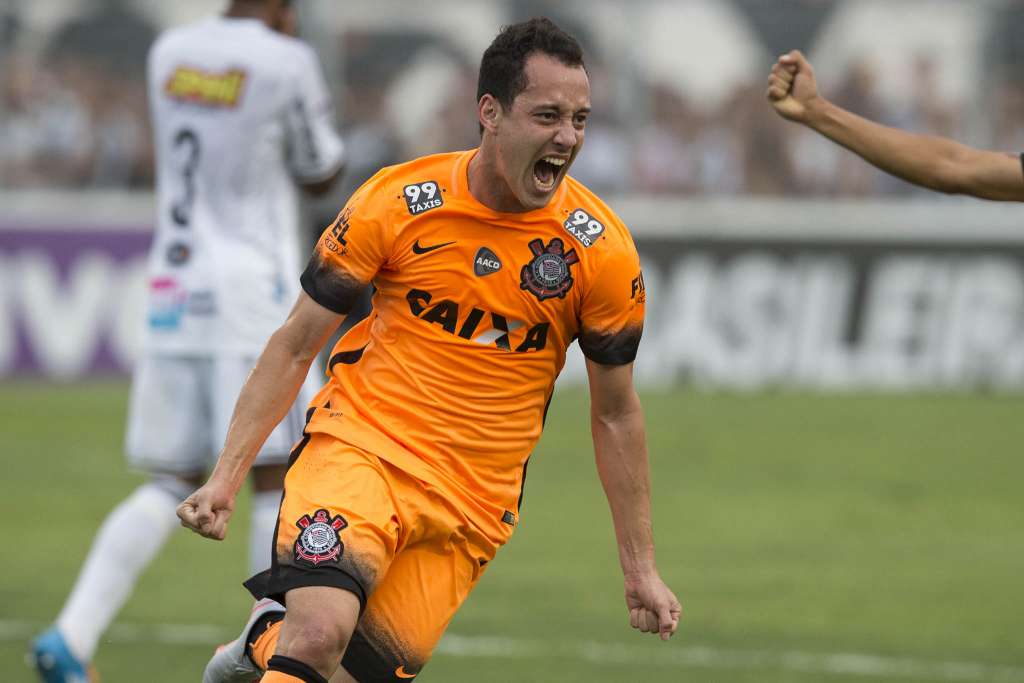 Rodriguinho exalta gol: 'Pode fazer muita diferença lá na frente'
