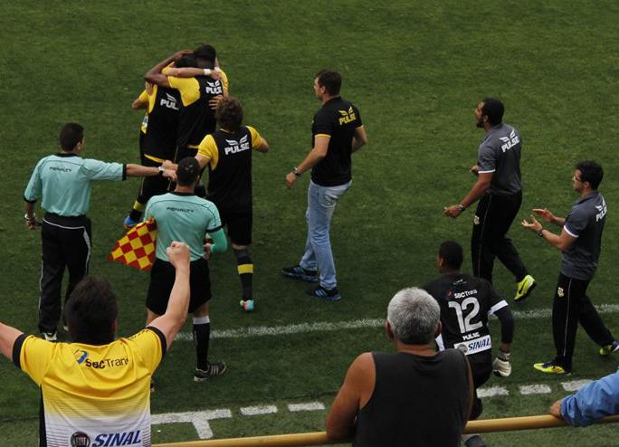 No empate do São Bernardo frente ao Ituano o destaque ficou por conta de Magal, lateral esquerdo quefez bom papel como volante na partida.