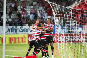 Série B: Martelotte mexe no time titular do Santa Cruz após vitória