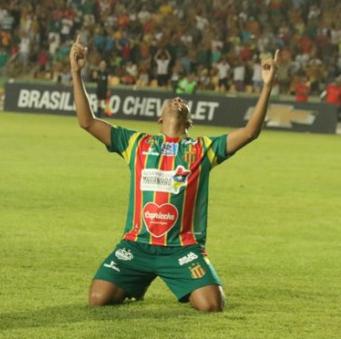 Sampaio busca a vitória depois de empatar com o líder Botafogo