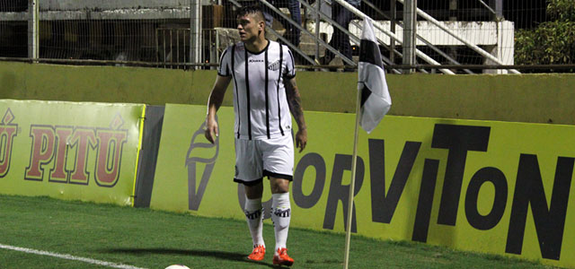 Jocinei volta de suspensão e reforçar Bragantino contra Criciúma - Fágner Lopes