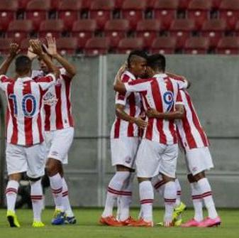 Náutico ganhou do lanterna Mogi debaixo de vaias