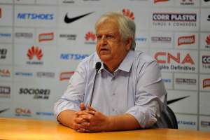 Na CPI do Futebol, presidente do Santos chama empresários de jogador de 'gigolôs'