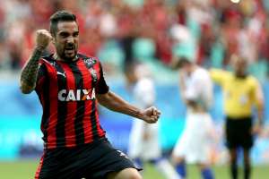 SÉRIE B: Vitória encosta na liderança e aumenta pressão em cima do Botafogo